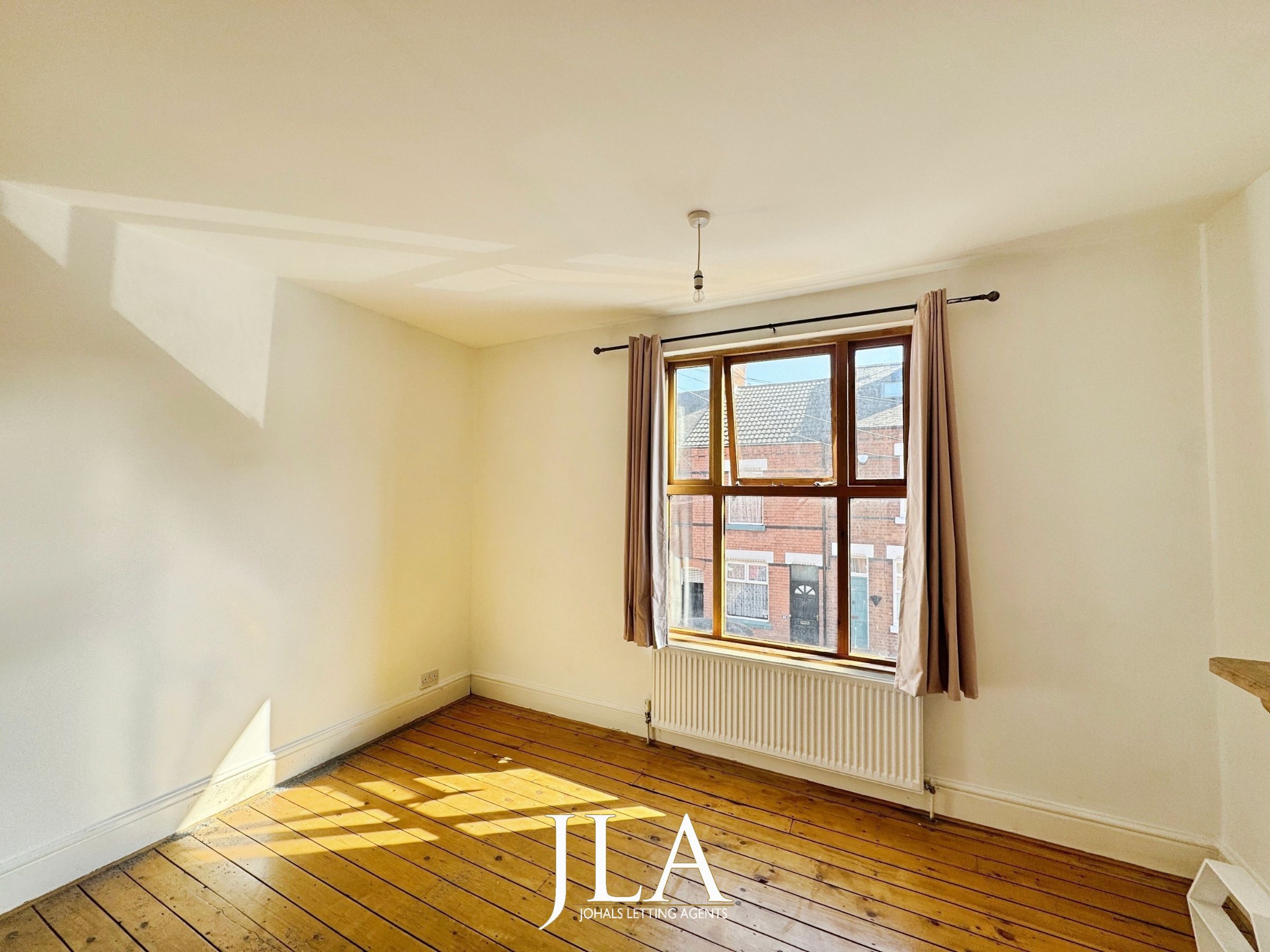 2 bed terraced house to rent in Hartopp Road, Leicester  - Property Image 6