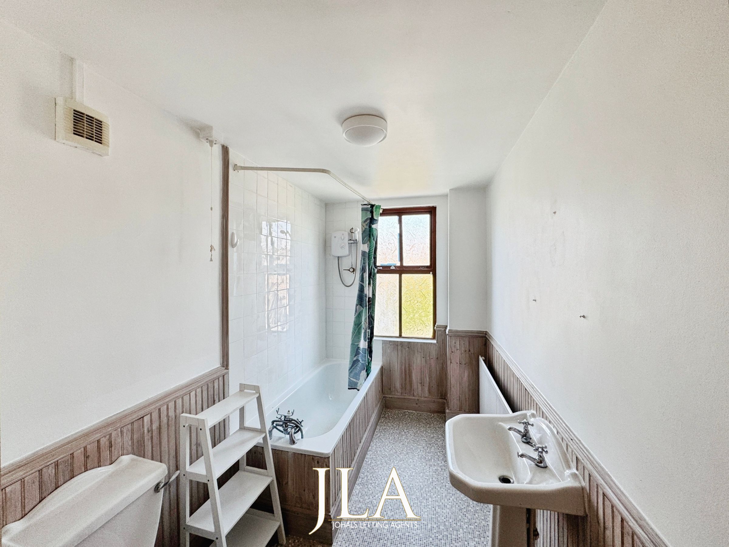 2 bed terraced house to rent in Hartopp Road, Leicester  - Property Image 11