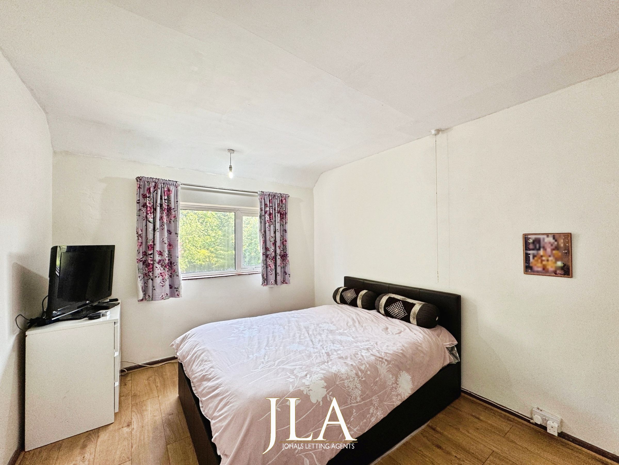 4 bed terraced house to rent in Pullman Road, Wigston 9