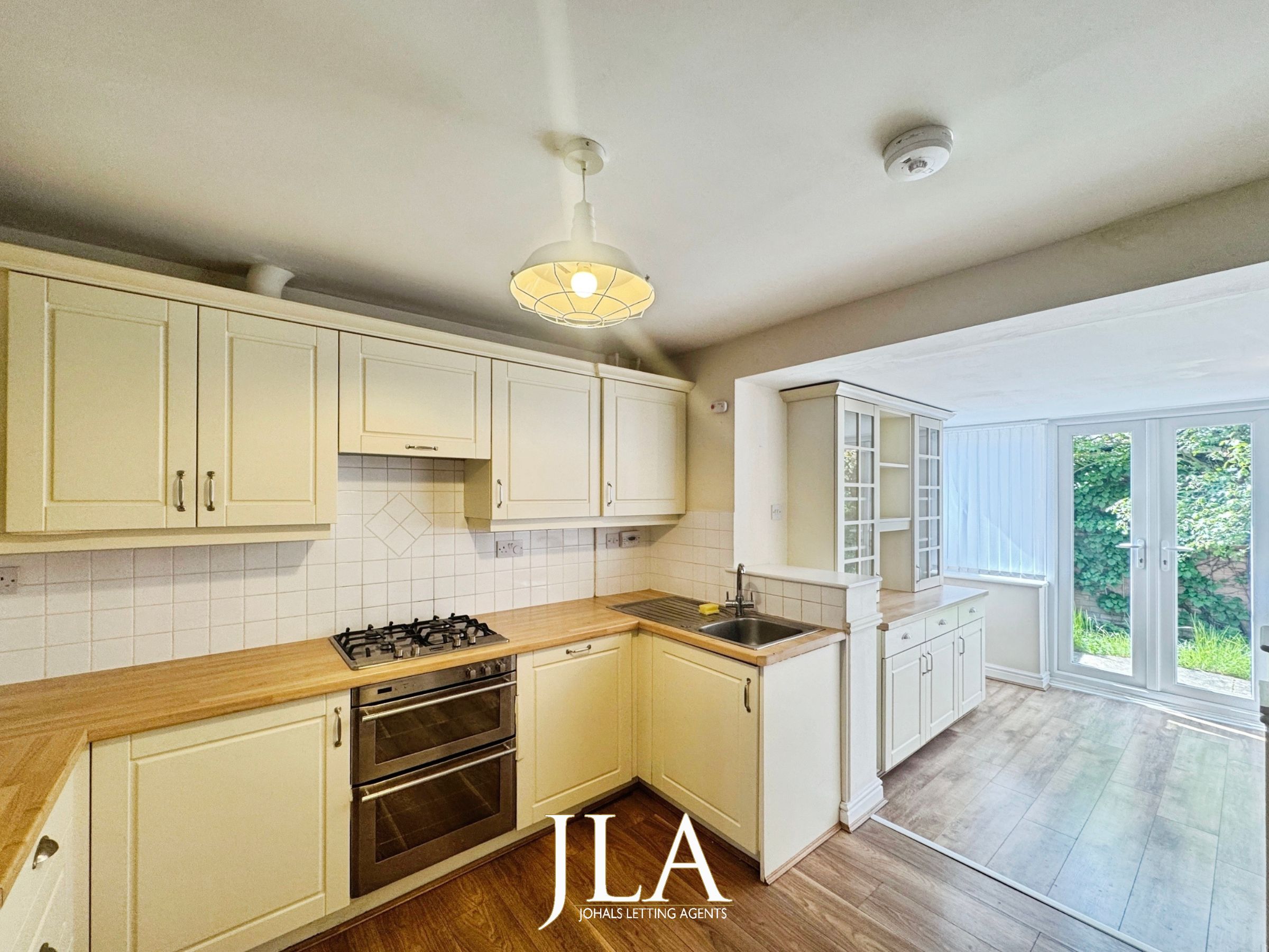 4 bed semi-detached house to rent in Fox Pond Lane, Leicester  - Property Image 6