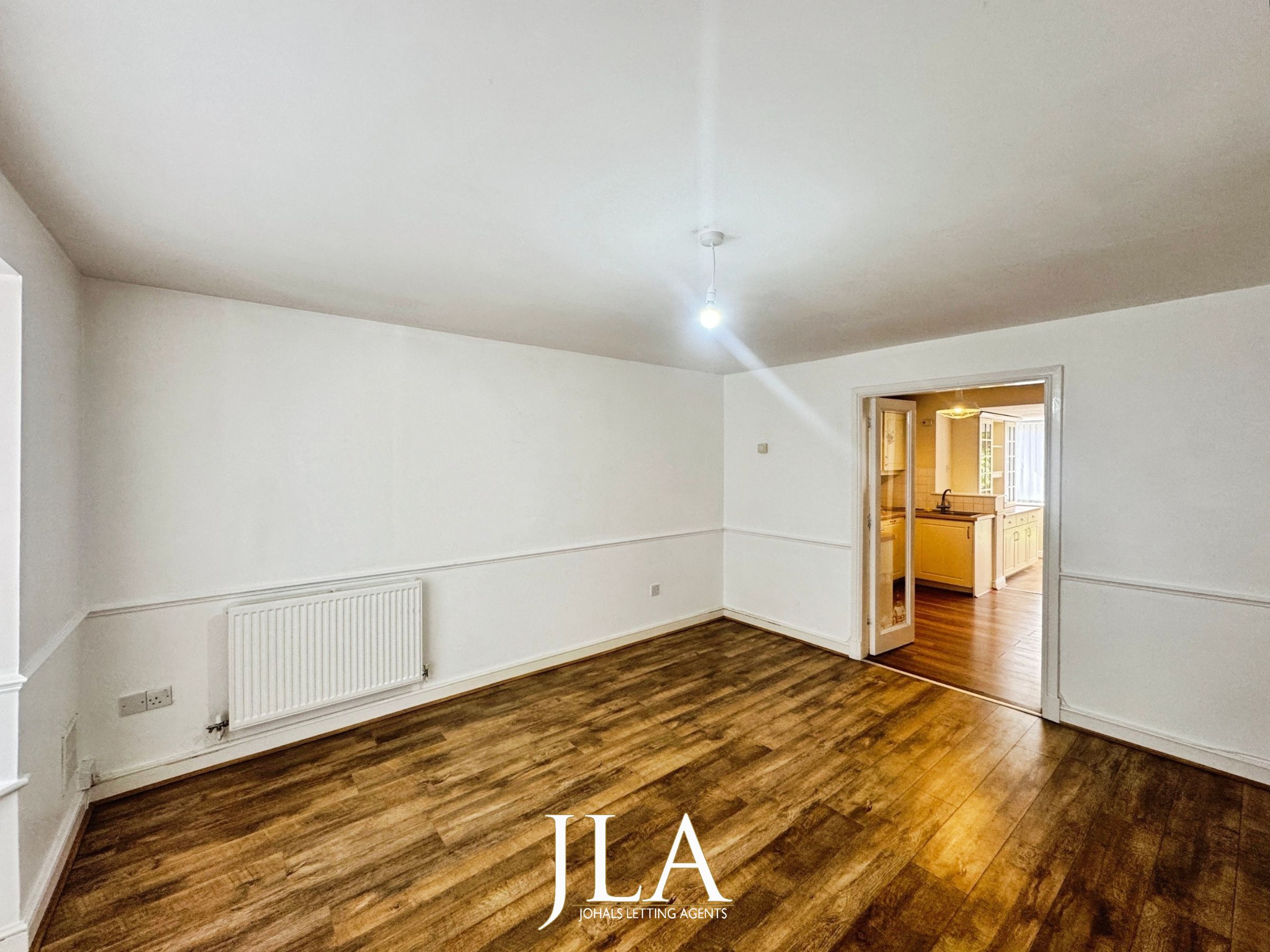 4 bed semi-detached house to rent in Fox Pond Lane, Leicester  - Property Image 5
