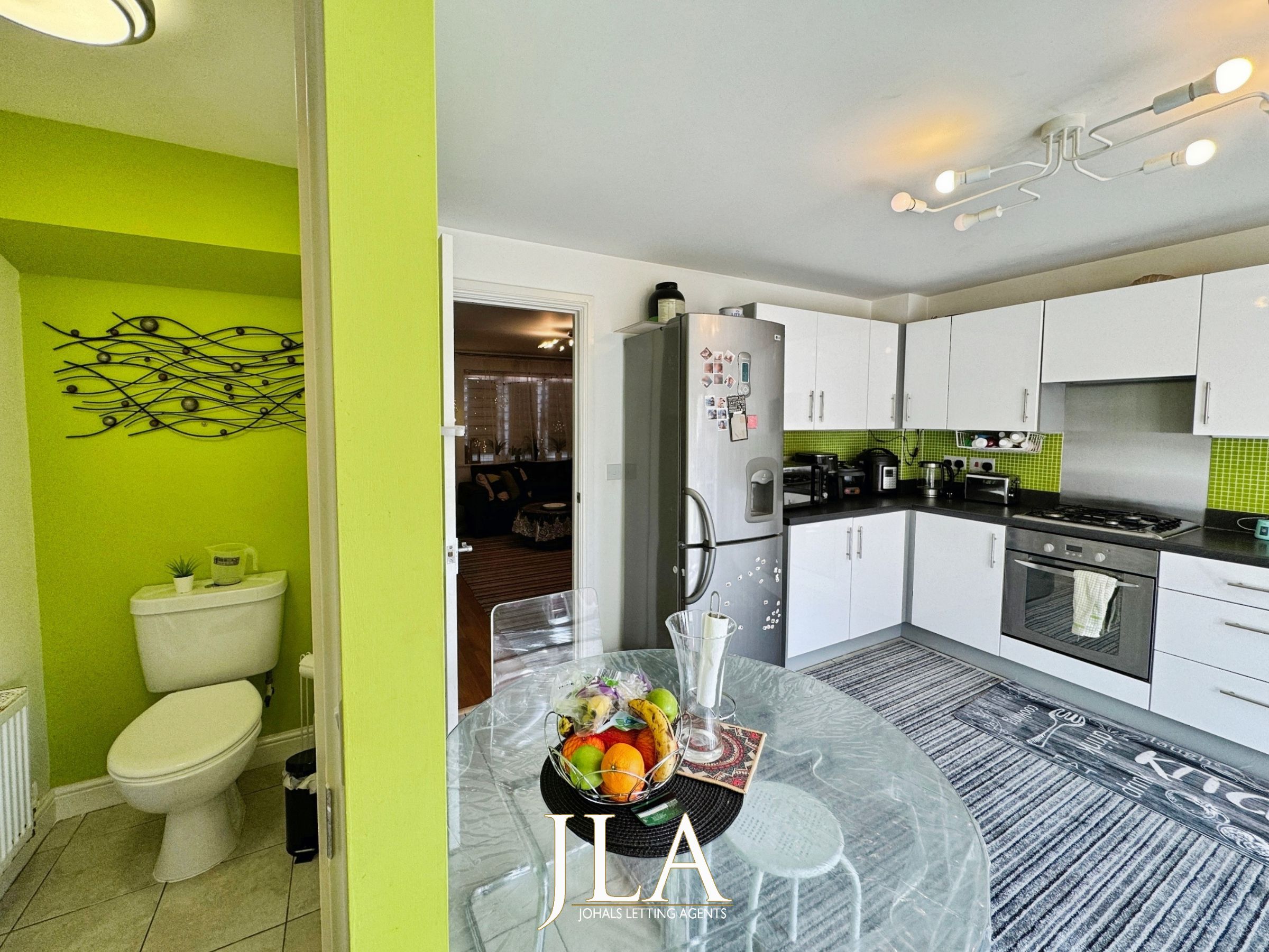 3 bed detached house to rent in Disraeli Street, Leicester  - Property Image 6
