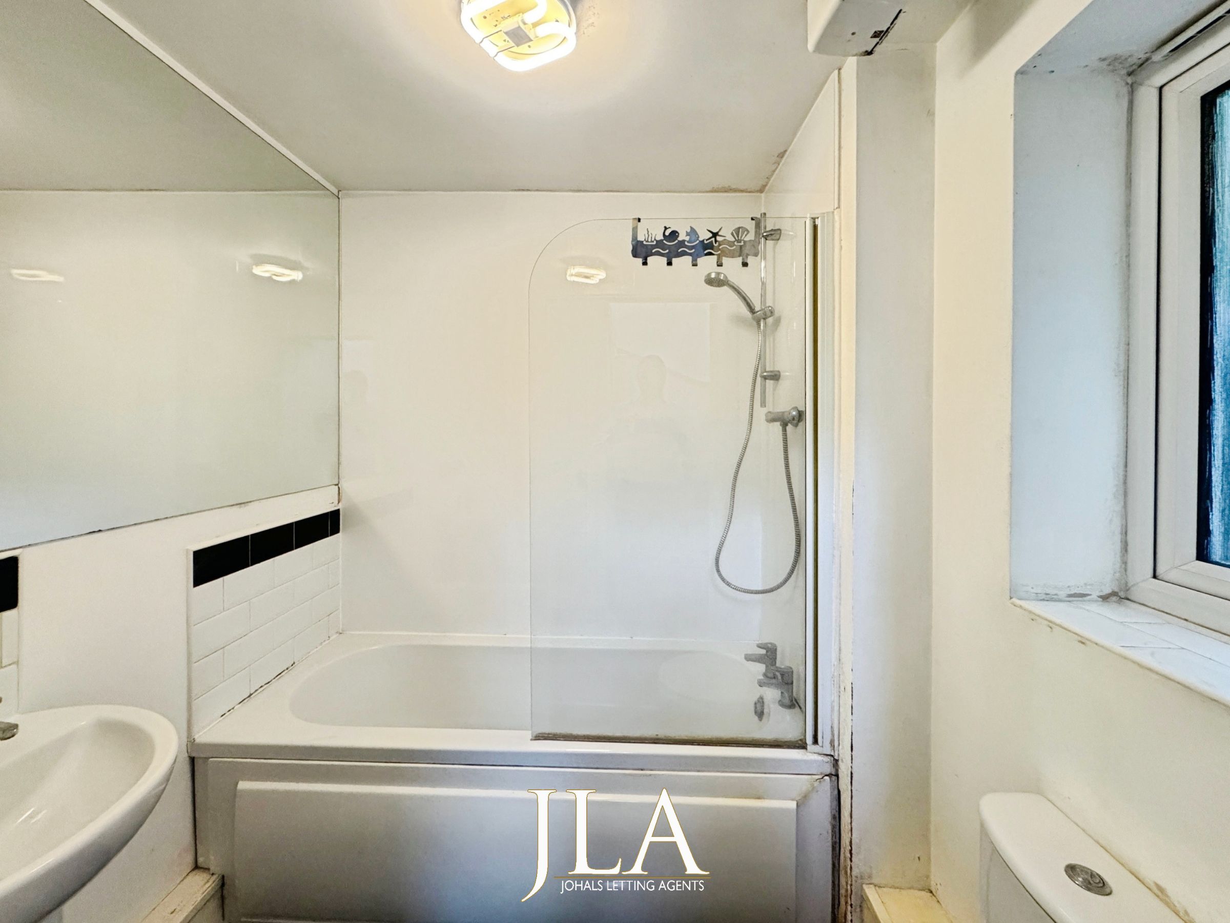 2 bed semi-detached house to rent in Watkin Road, Leicester  - Property Image 10