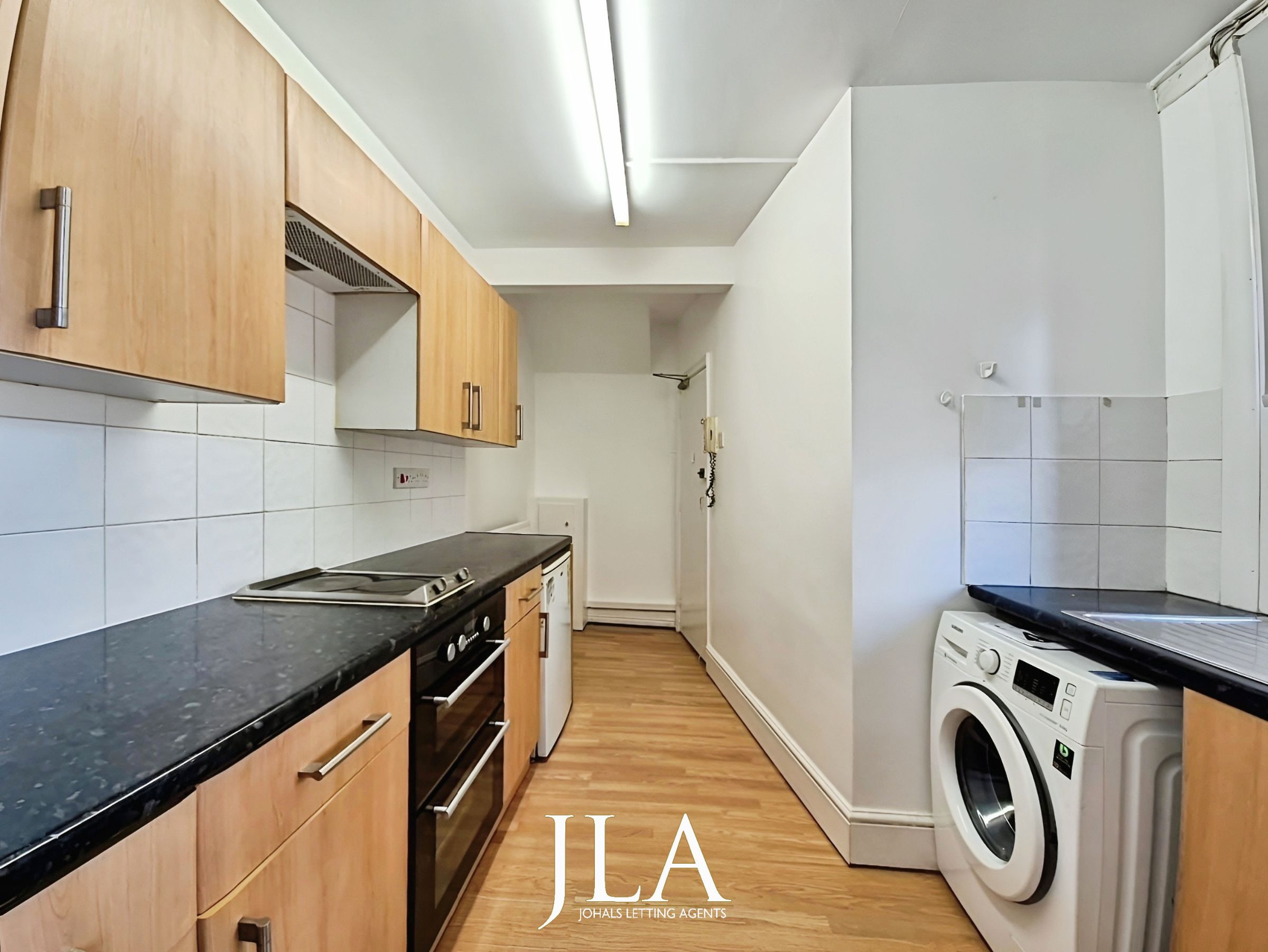 1 bed flat to rent in Fosse Road South, Leicester 3