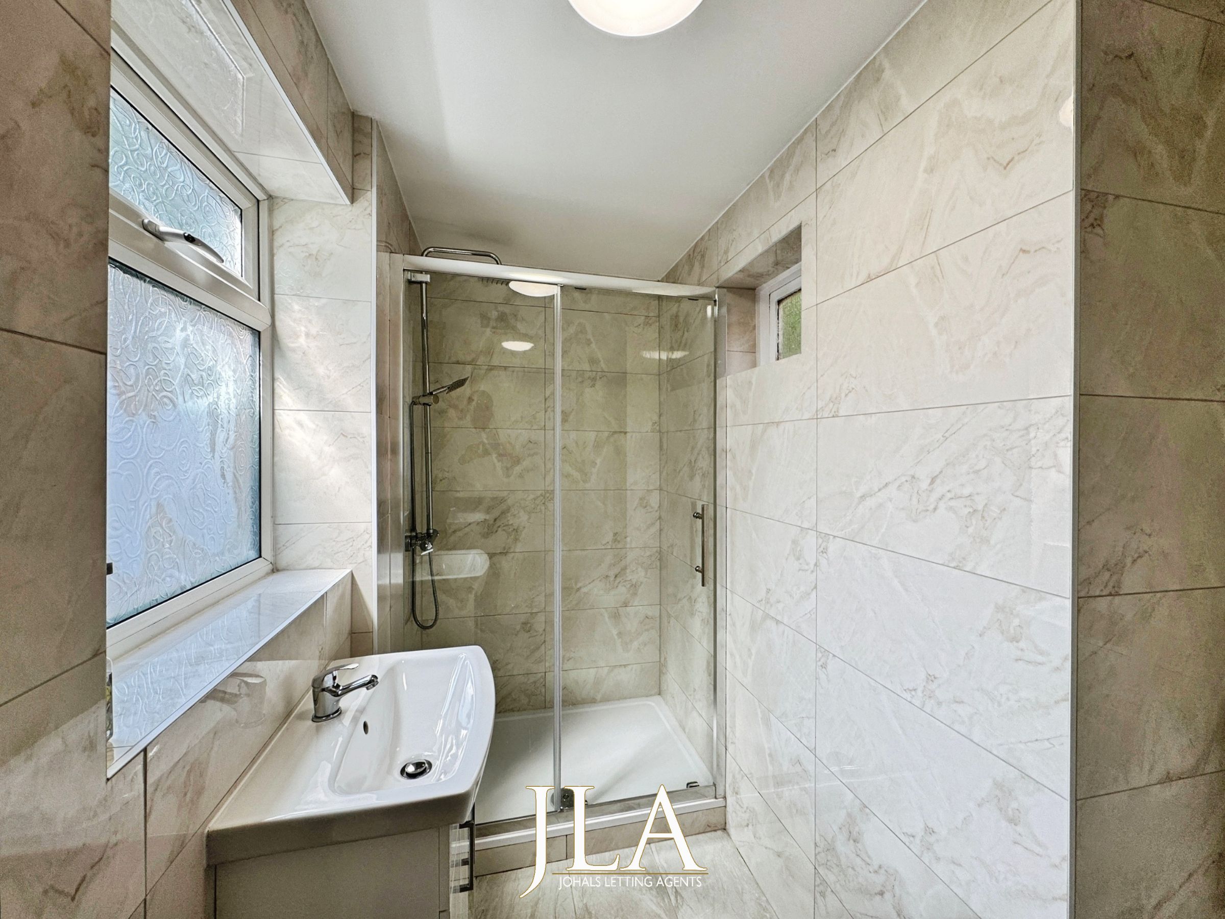 4 bed terraced house to rent in Filbert Street East, Leicester  - Property Image 7