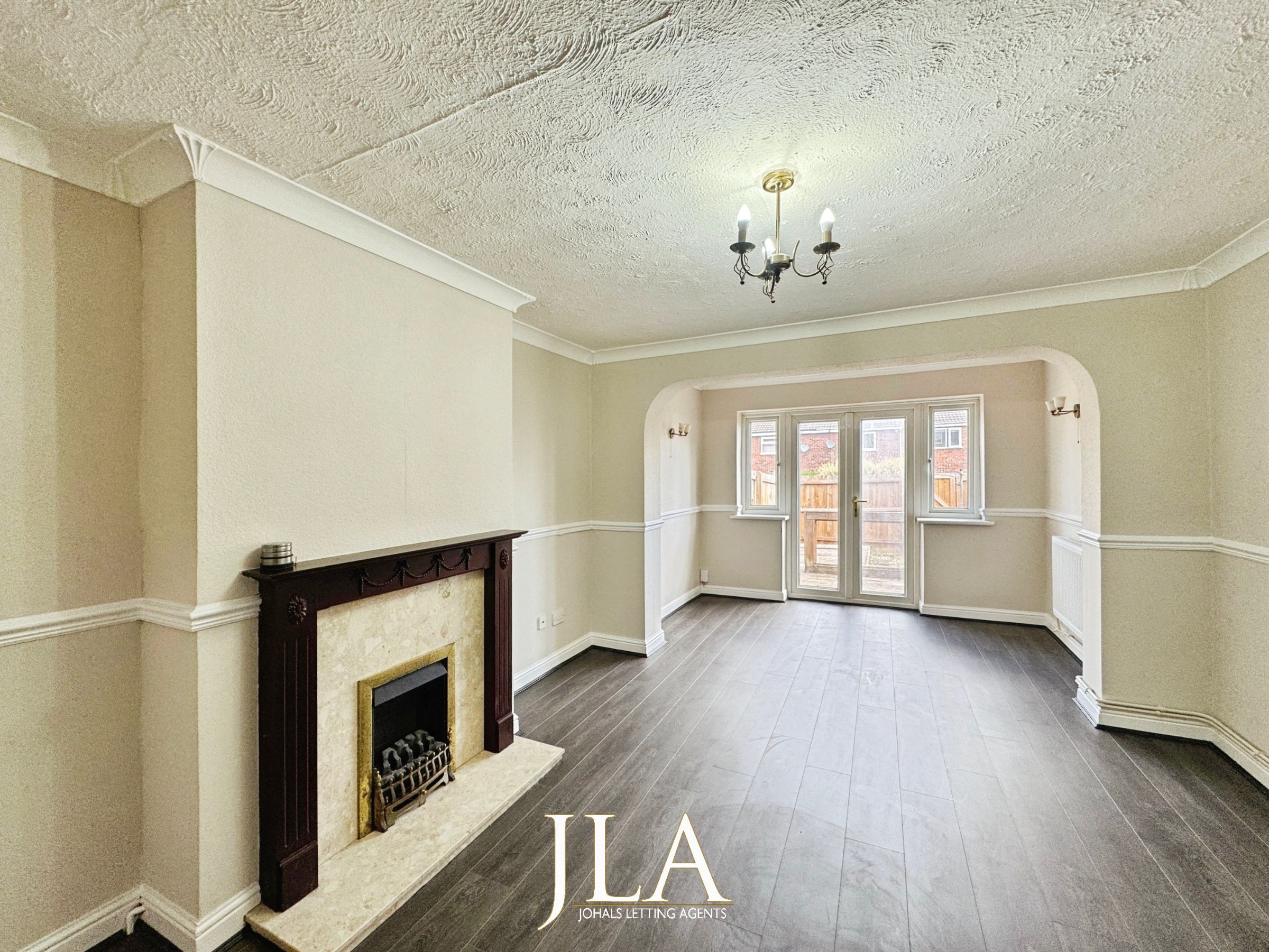 2 bed terraced house to rent in Clayton Drive, Leicester  - Property Image 2
