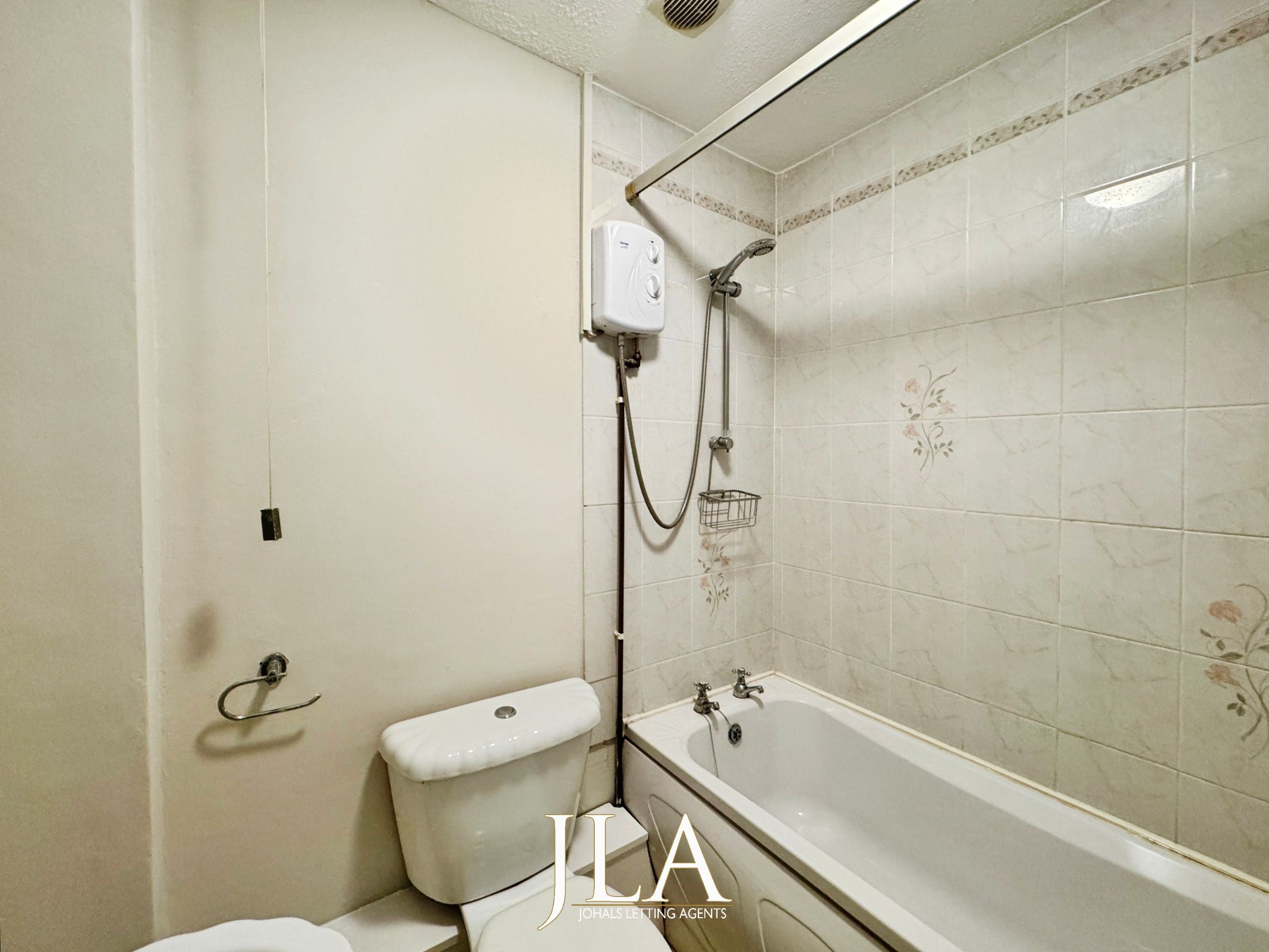 2 bed terraced house to rent in Clayton Drive, Leicester  - Property Image 7