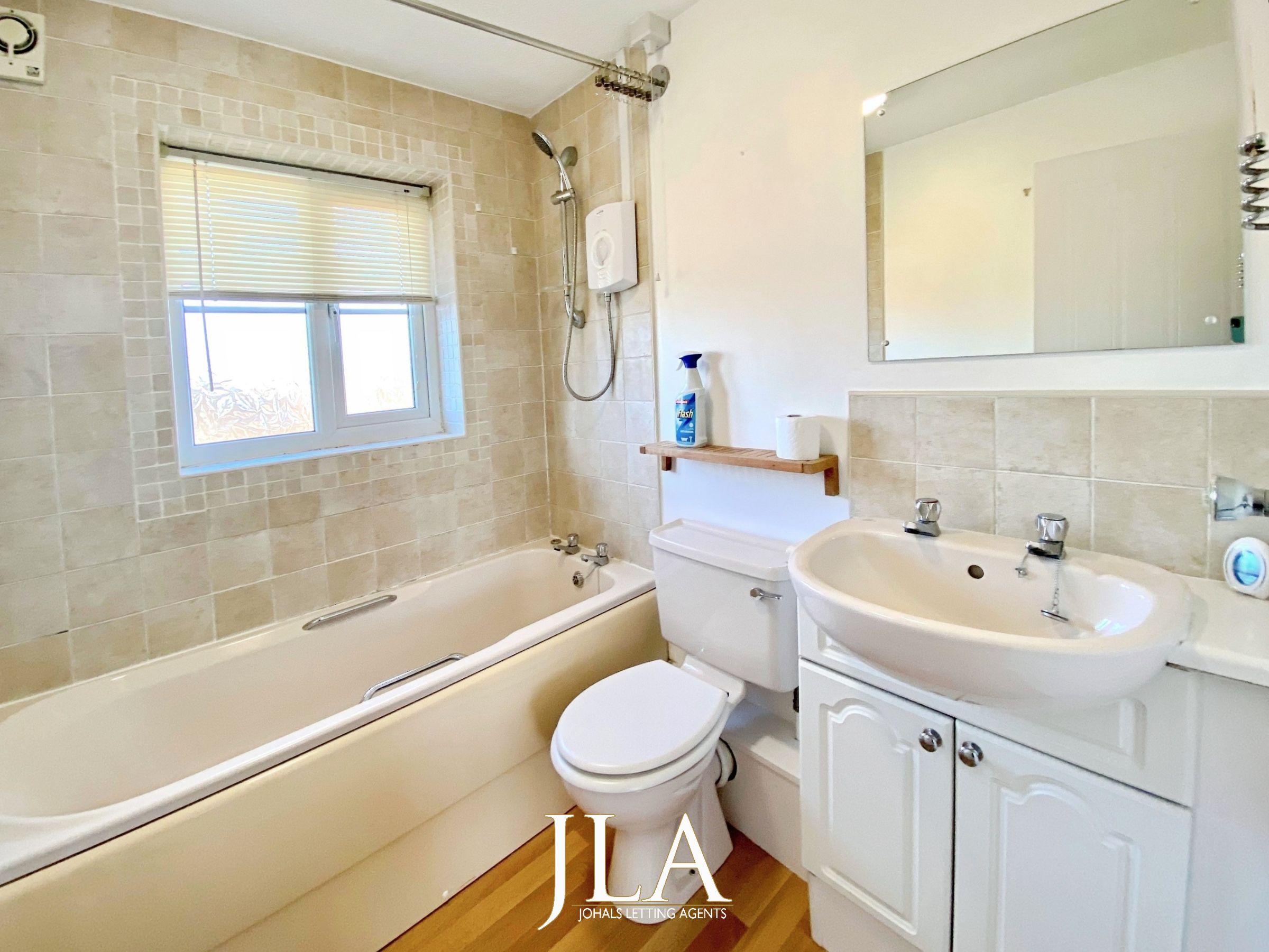 2 bed semi-detached house to rent in Grimston Close, Leicester 6