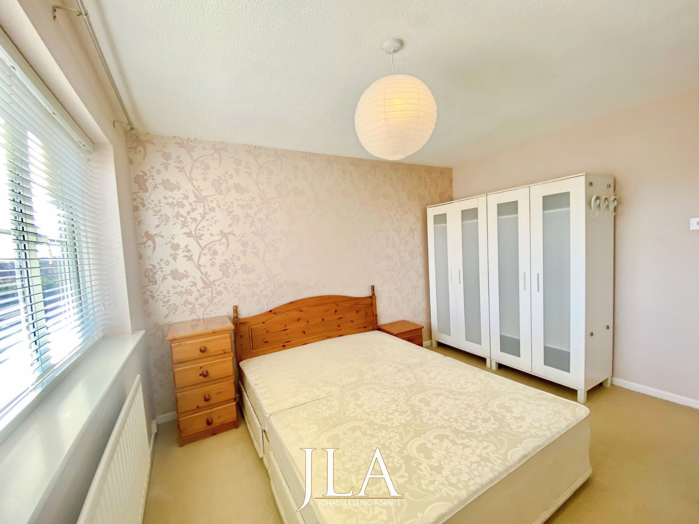 2 bed semi-detached house to rent in Grimston Close, Leicester 5