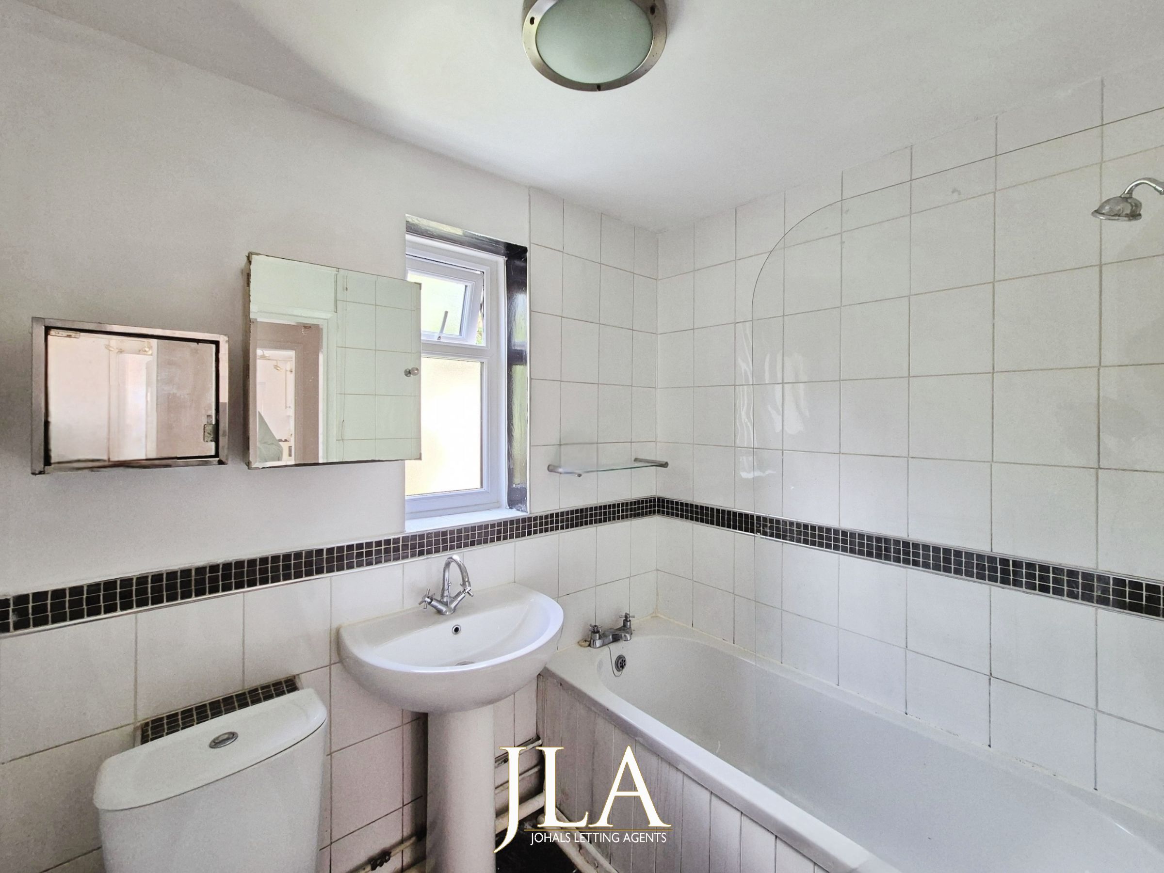 2 bed terraced house to rent in Station Street, Wigston  - Property Image 7