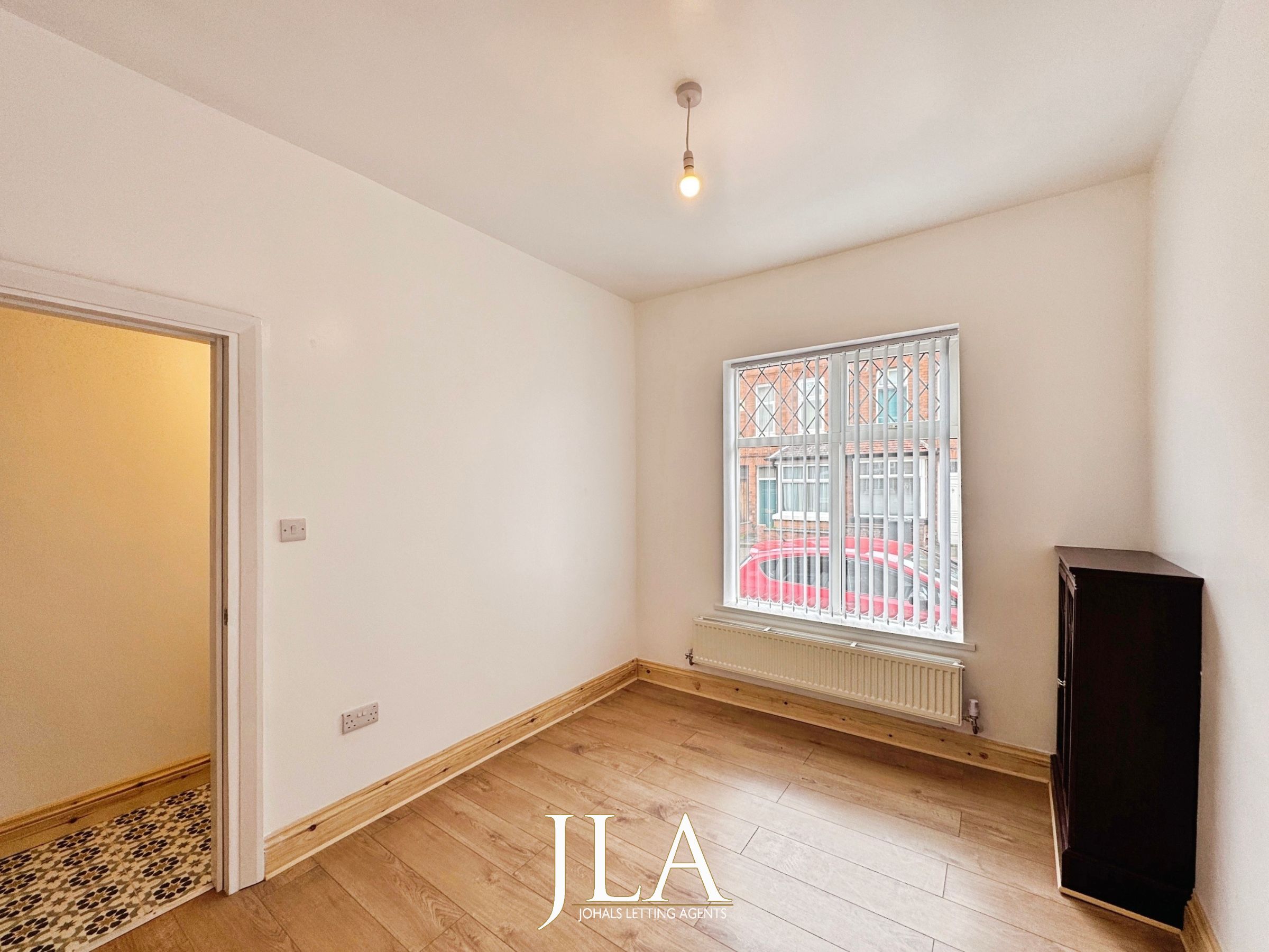 3 bed terraced house to rent in St. Leonards Road, Leicester 6