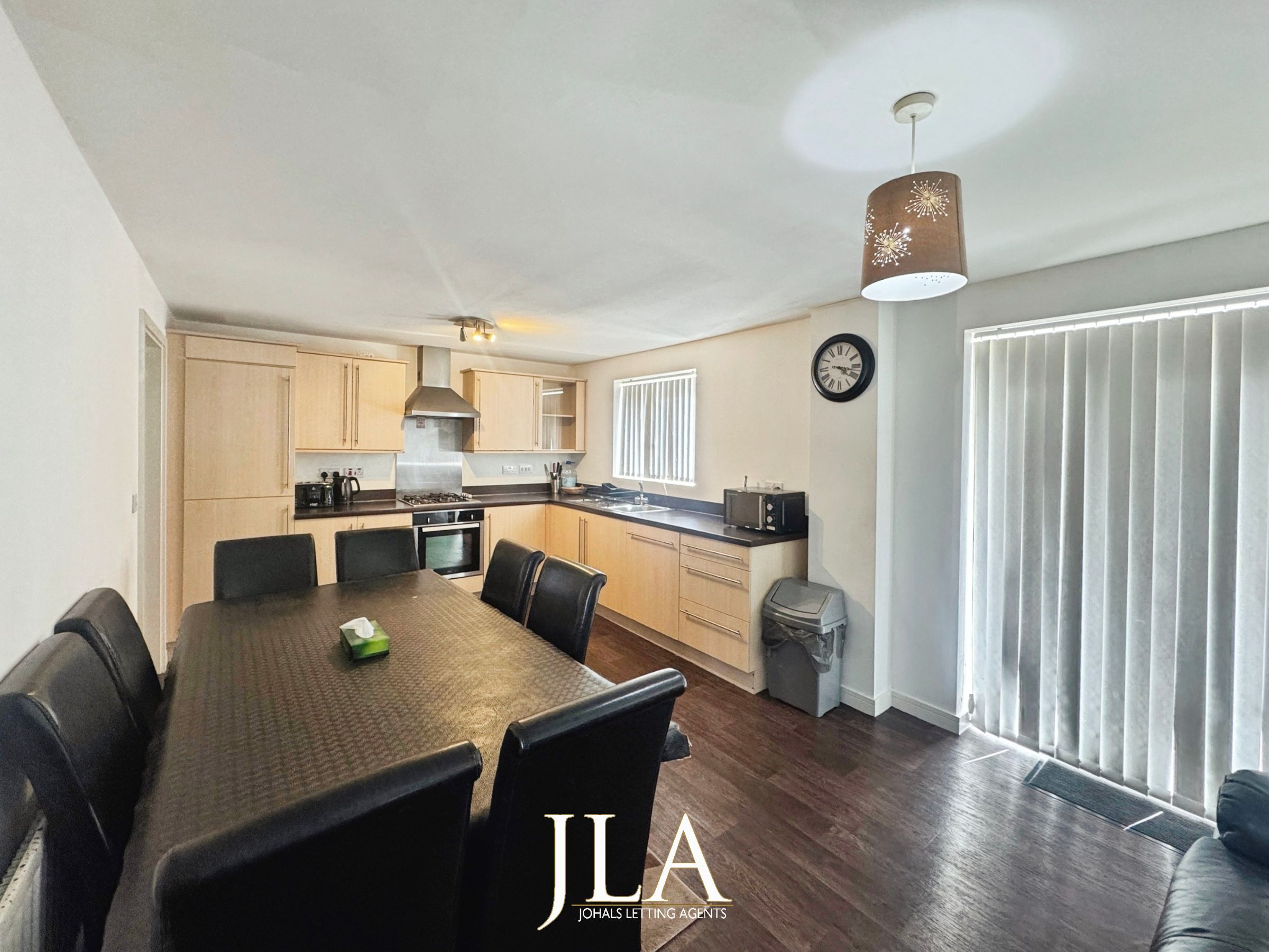 4 bed detached house to rent in Pipistrelle Way, Leicester 2