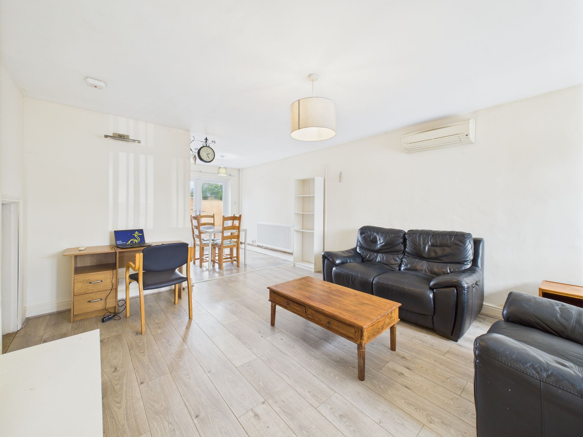 3 bed detached house to rent in Badgers Close, Leicester  - Property Image 3