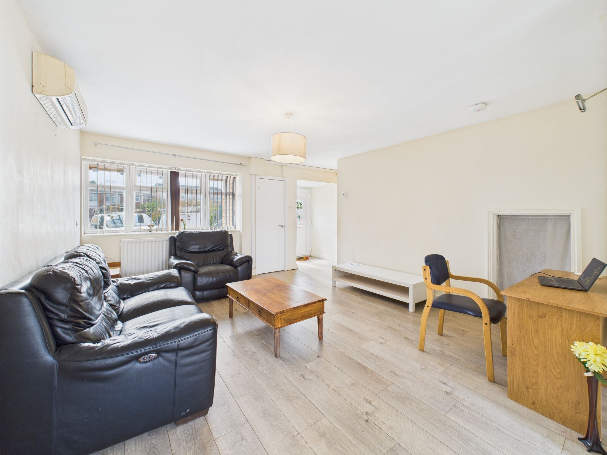 3 bed detached house to rent in Badgers Close, Leicester  - Property Image 5