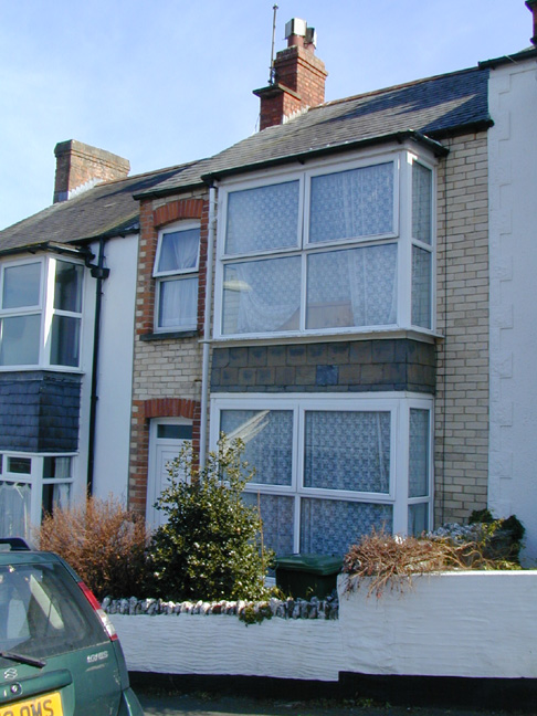 3 bed terraced house for sale in Larkstone Crescent, Devon  - Property Image 1