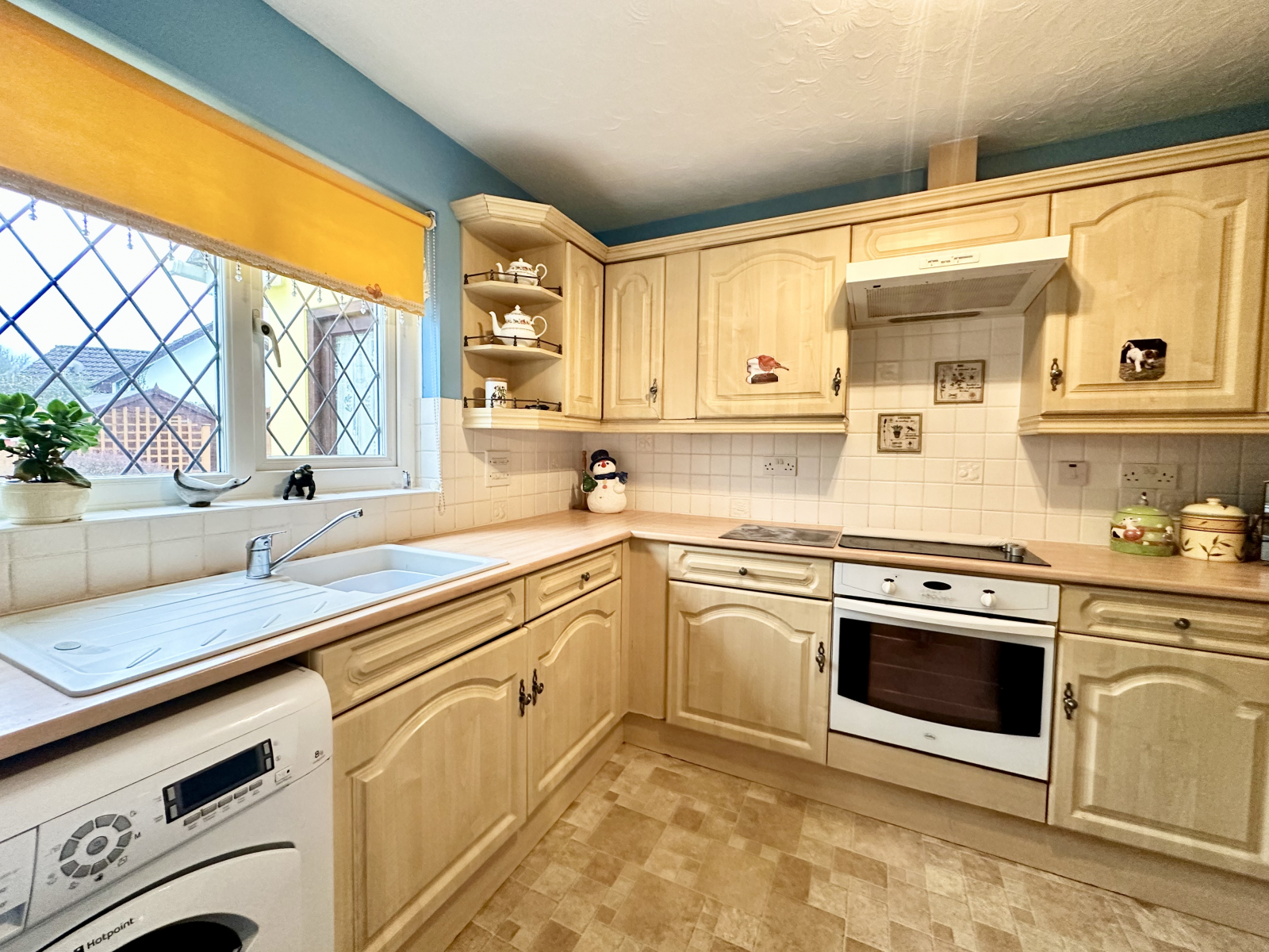2 bed semi-detached house for sale in Roundswell, Devon  - Property Image 4