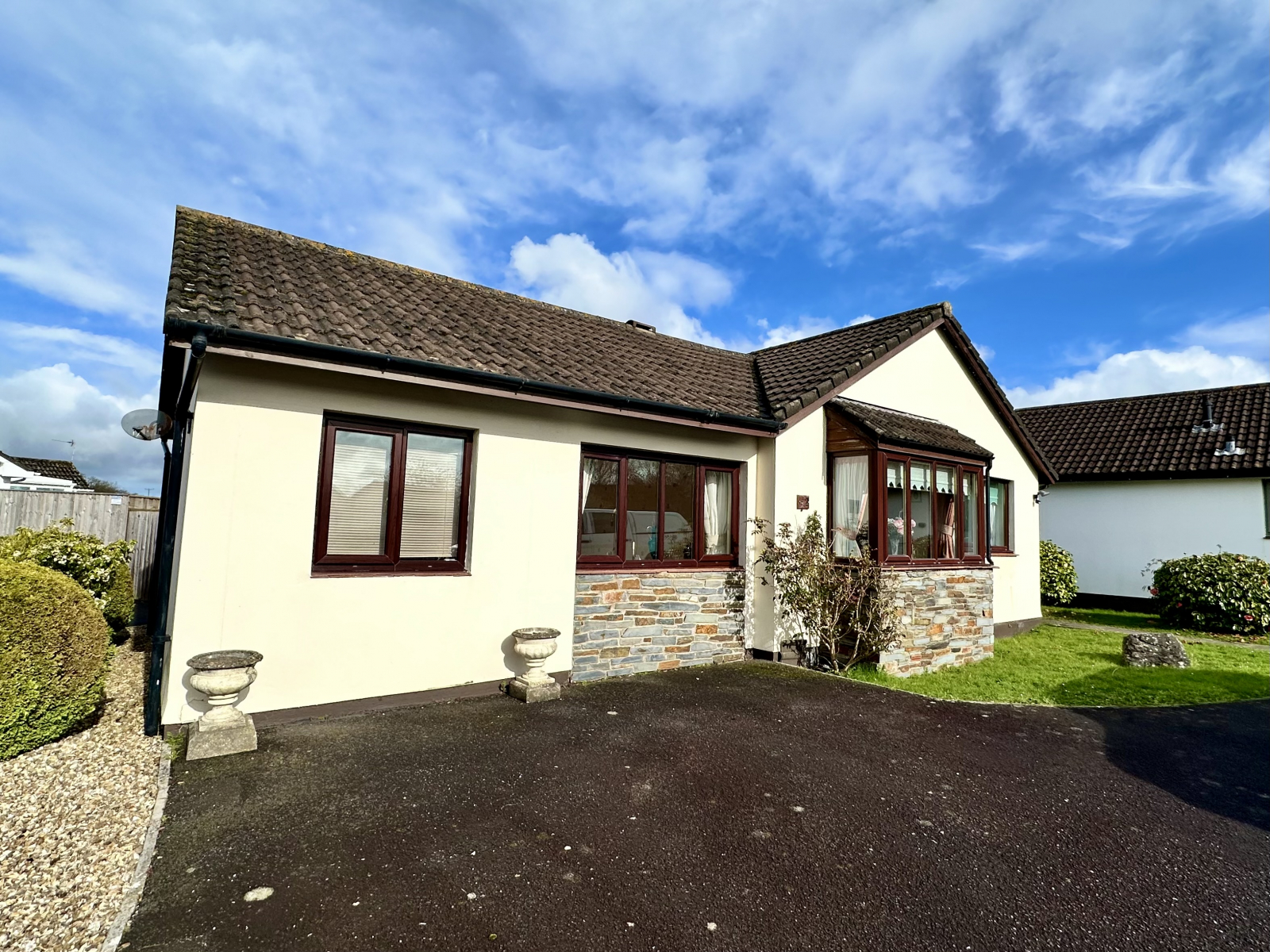 4 bed bungalow for sale in Bickington, Devon - Property Image 1