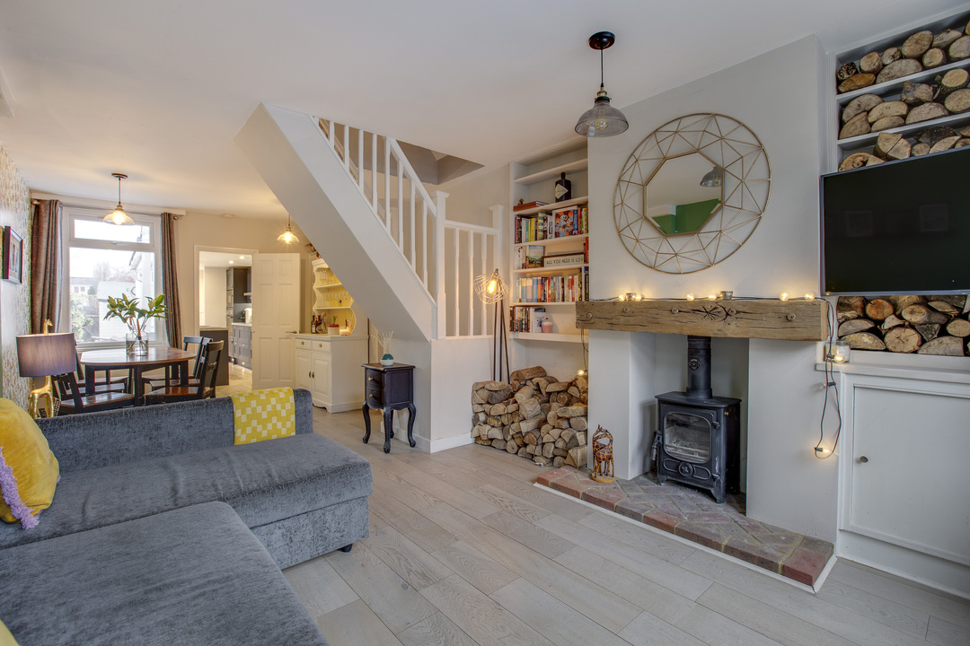 2 bed terraced house for sale in Station Road, Marlow  - Property Image 3
