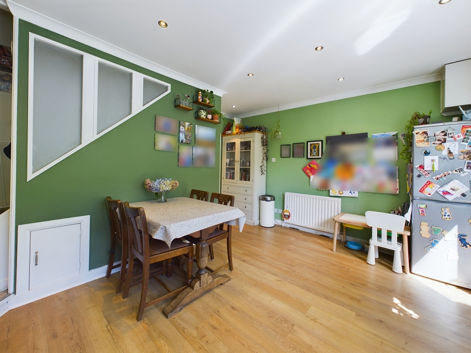 2 bed terraced house for sale in Lane End Road, High Wycombe  - Property Image 13