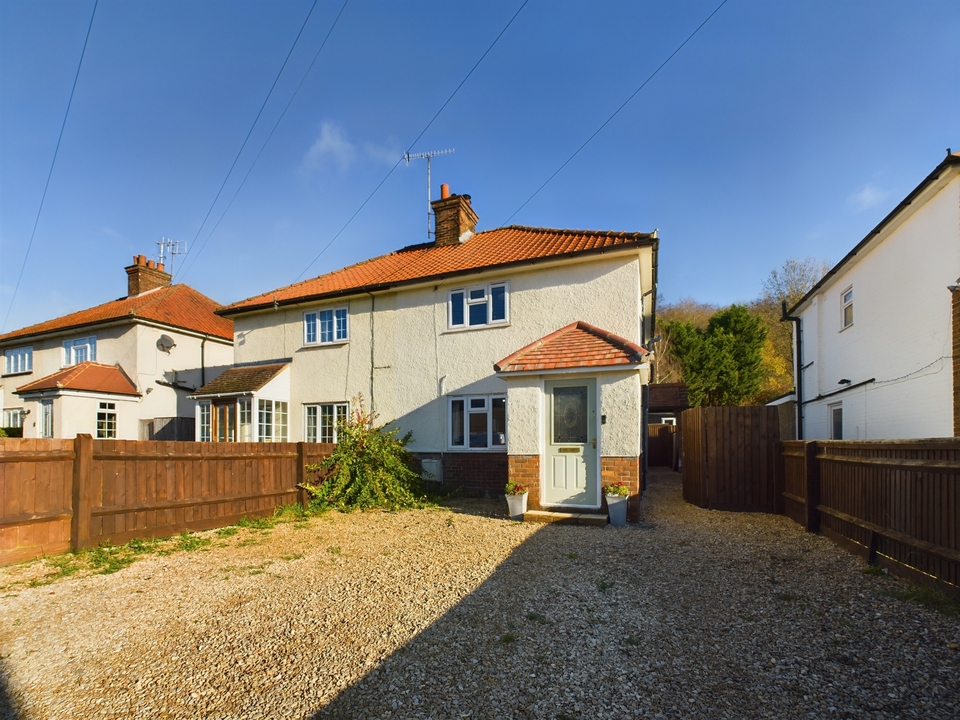 3 bed semi-detached house for sale in Bradenham Road, High Wycombe - Property Image 1