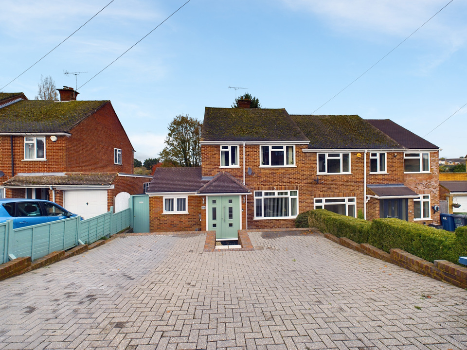 3 bed semi-detached house for sale in Hazlemere, High Wycombe  - Property Image 1
