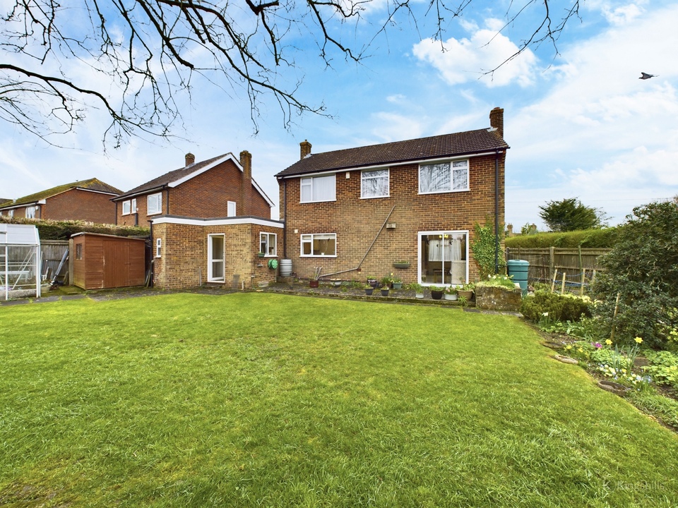 4 bed detached house for sale in Green Dragon Lane, High Wycombe  - Property Image 9