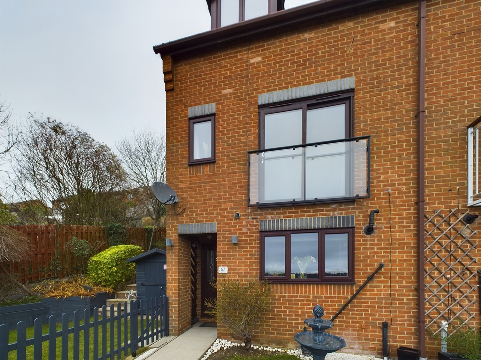 3 bed town house for sale in Wyatt Close, High Wycombe  - Property Image 15