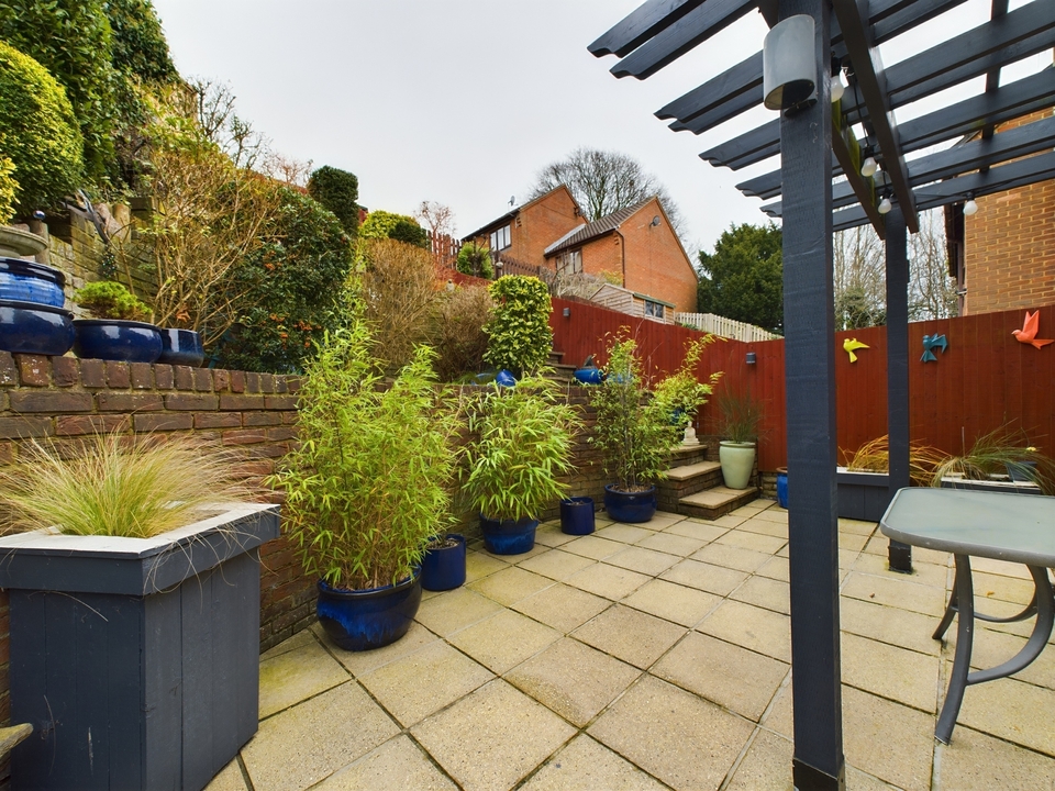3 bed town house for sale in Wyatt Close, High Wycombe  - Property Image 12
