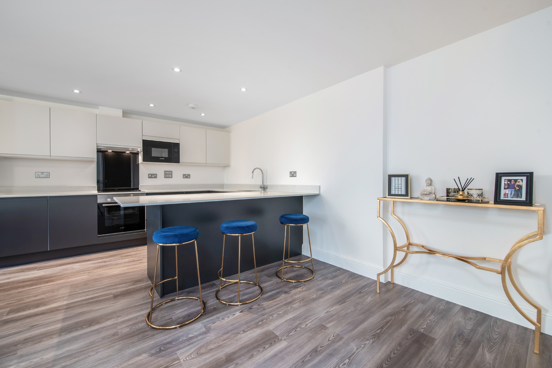 2 bed apartment for sale in Wycombe Road, High Wycombe  - Property Image 8