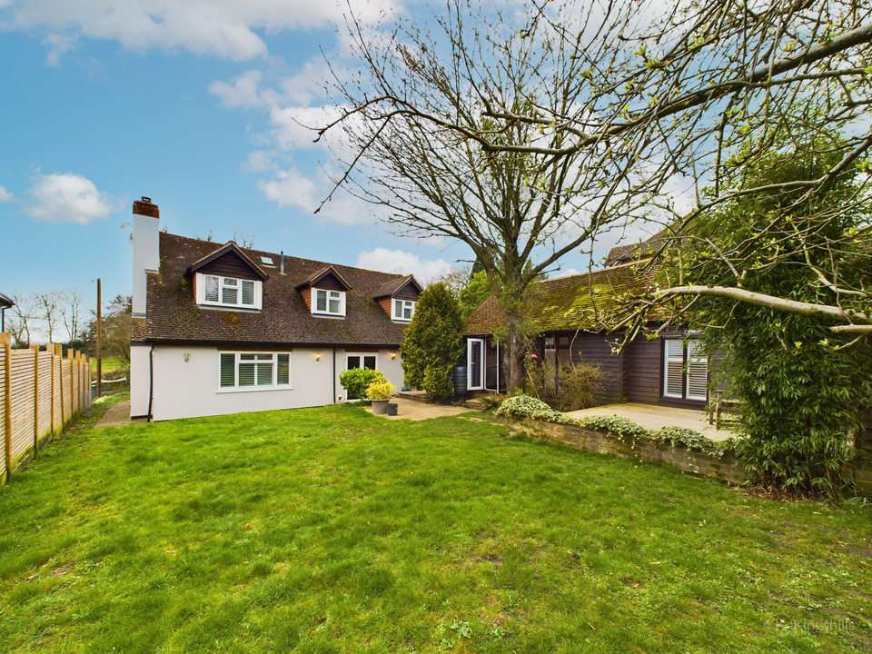 4 bed detached house for sale in Fagnall Lane, Amersham  - Property Image 2