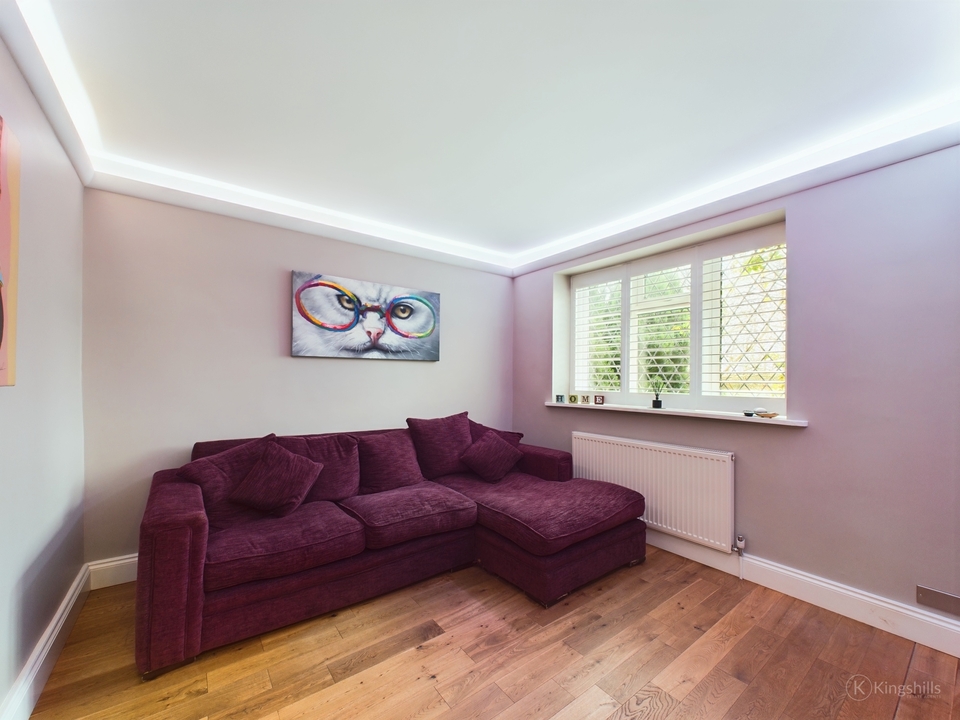 4 bed detached house for sale in Fagnall Lane, Amersham  - Property Image 9