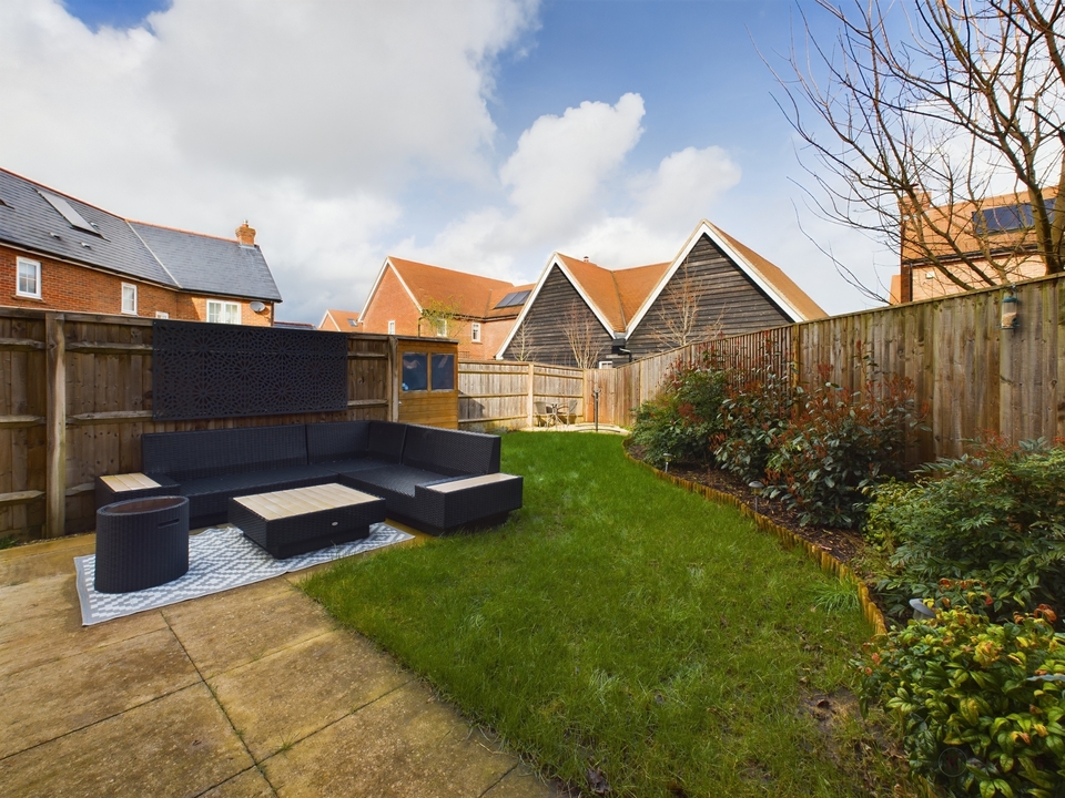 3 bed semi-detached house for sale in Longwick, Princes Risborough  - Property Image 6
