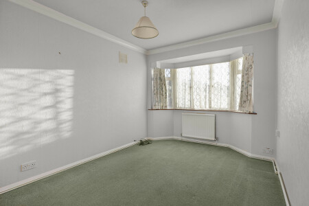3 bed bungalow for sale in West Ridge, Bourne End  - Property Image 11