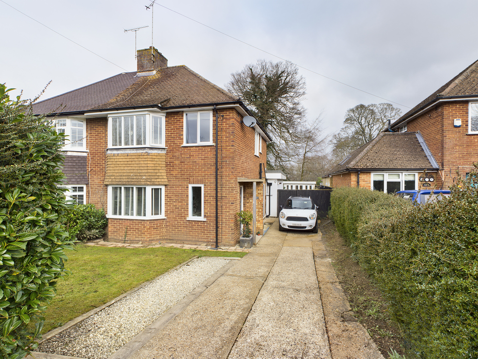 3 bed semi-detached house for sale in Beaumont Way, High Wycombe  - Property Image 1