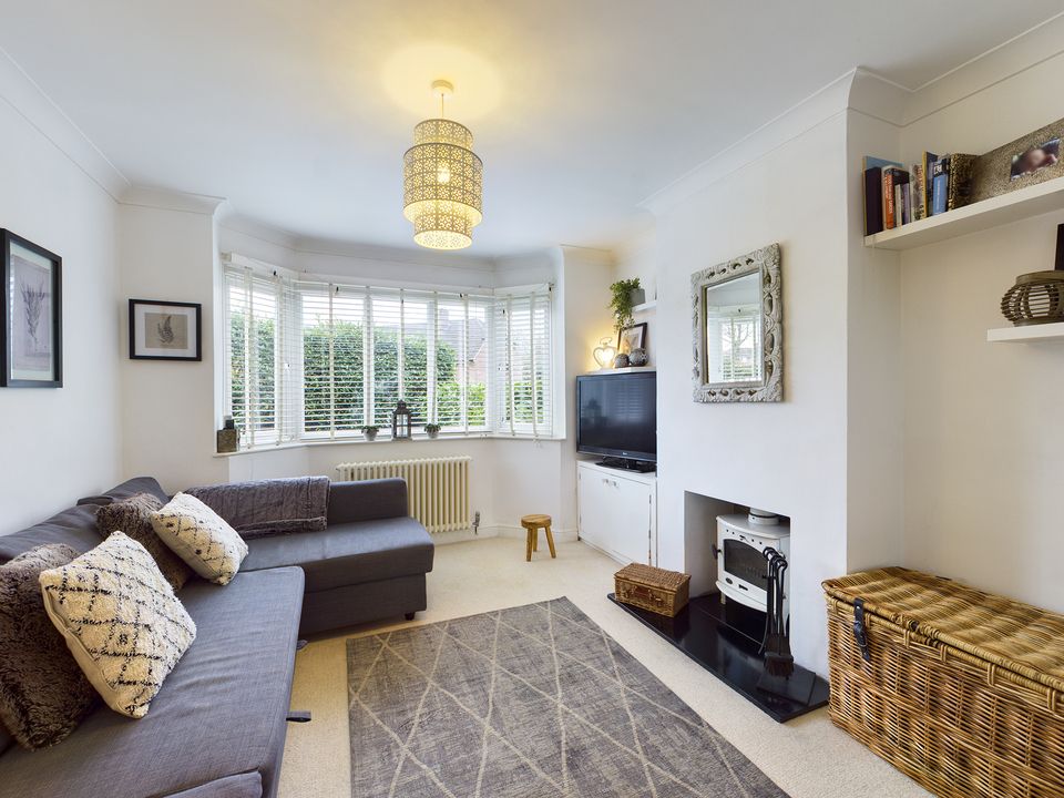 3 bed semi-detached house for sale in Beaumont Way, High Wycombe  - Property Image 12