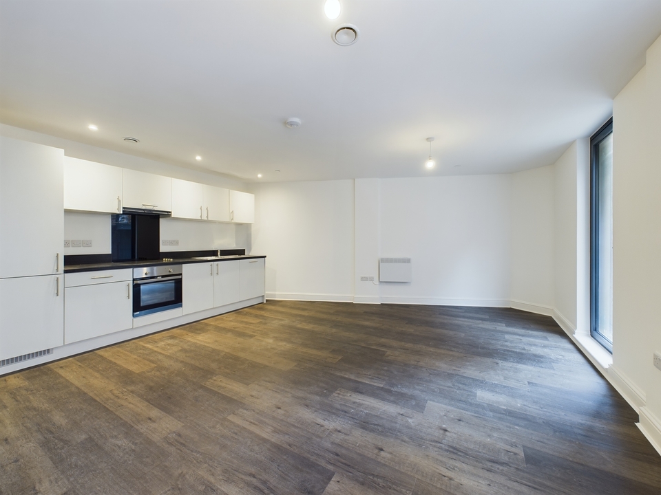 2 bed apartment for sale in The Old Works, High Wycombe  - Property Image 3