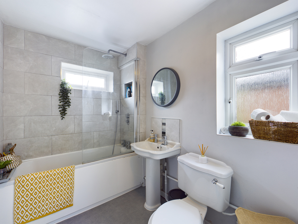 2 bed terraced house for sale in Easton Terrace, High Wycombe  - Property Image 8