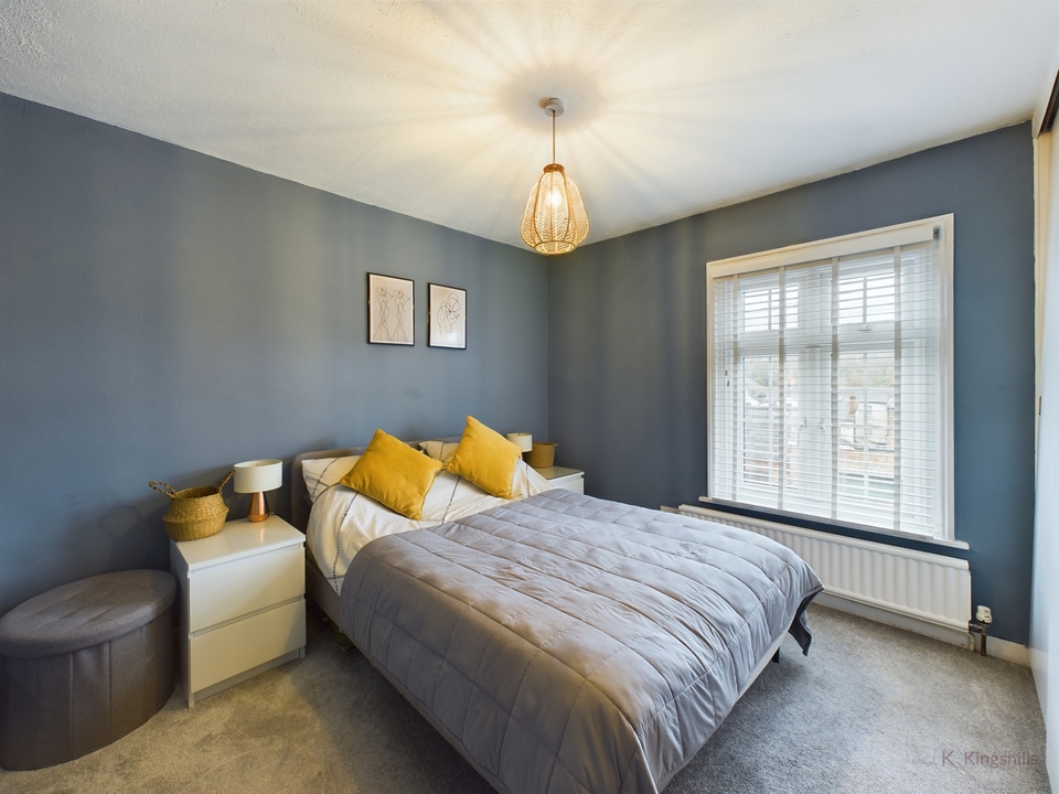 2 bed terraced house for sale in Easton Terrace, High Wycombe  - Property Image 9