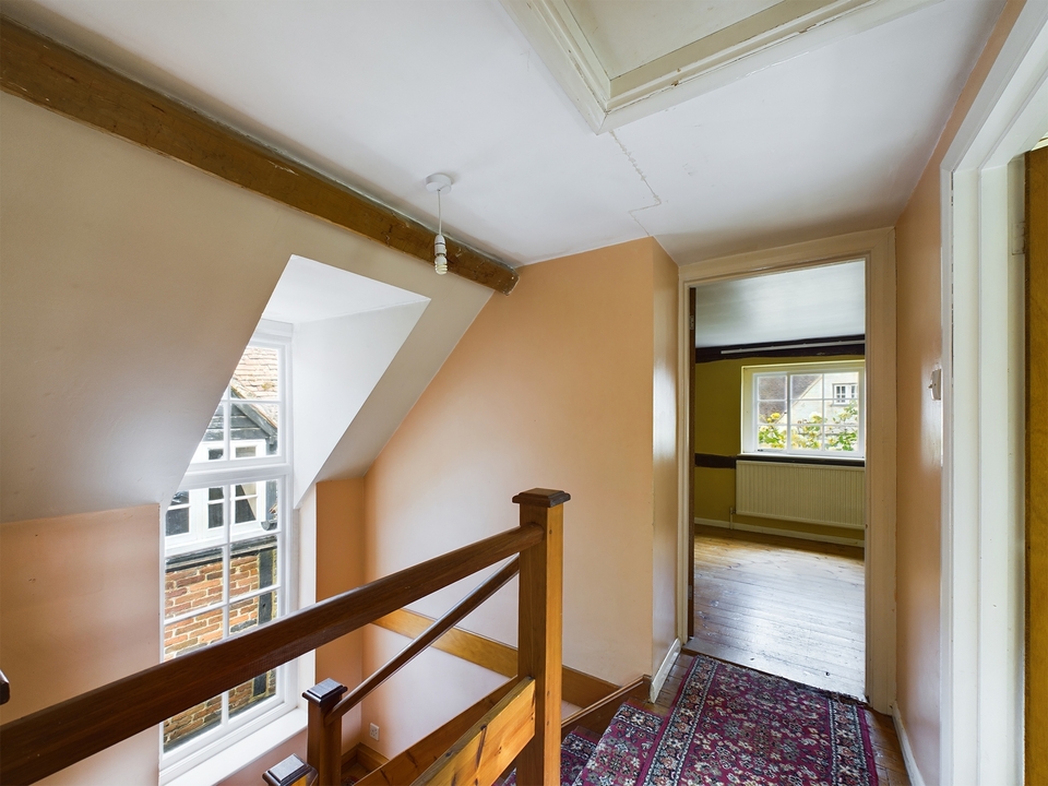 2 bed cottage for sale in High Street, West Wycombe  - Property Image 11
