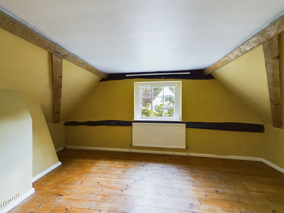 2 bed cottage for sale in High Street, West Wycombe  - Property Image 15