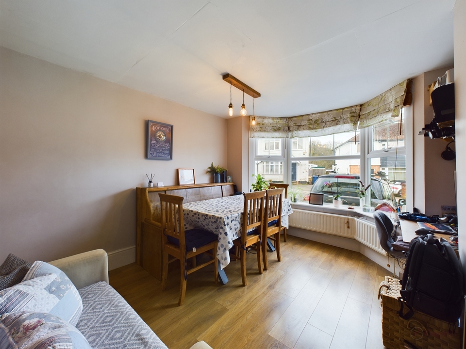 3 bed semi-detached house for sale in Totteridge Lane, High Wycombe  - Property Image 3