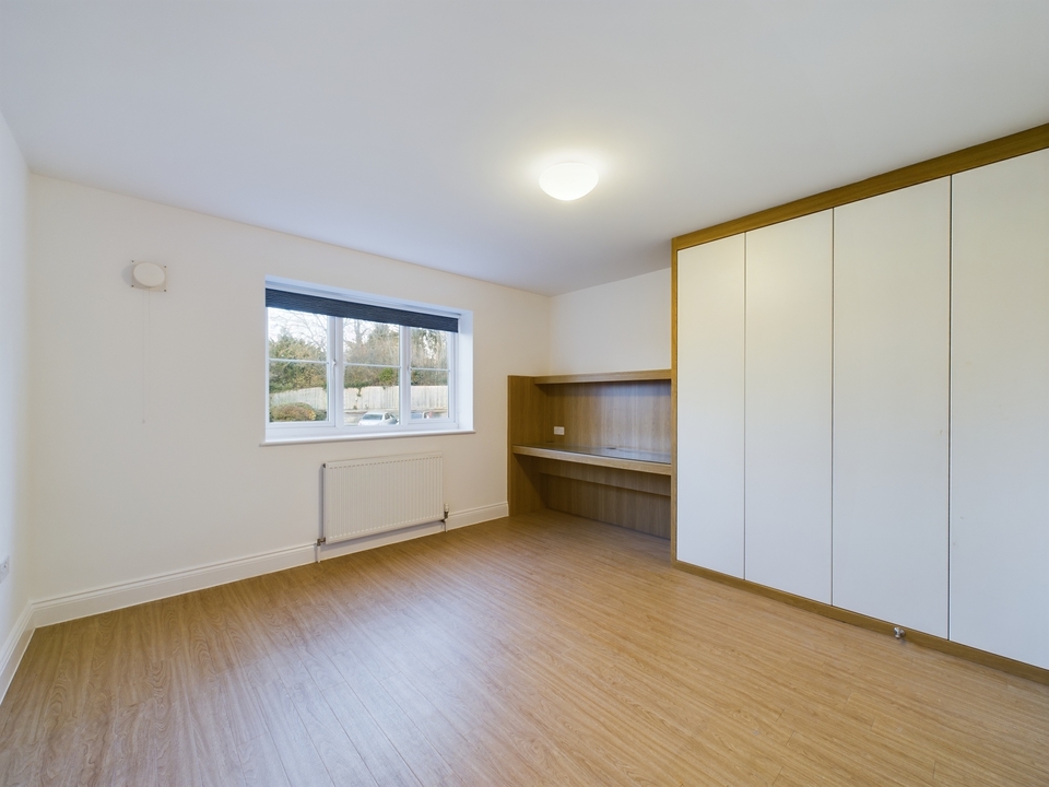 4 bed end of terrace house to rent in Hamilton View, High Wycombe  - Property Image 8