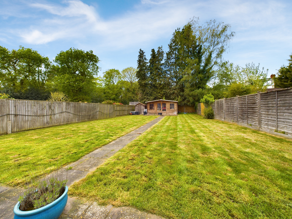 4 bed detached bungalow for sale in Hedgerley Hill, Hedgerley  - Property Image 6