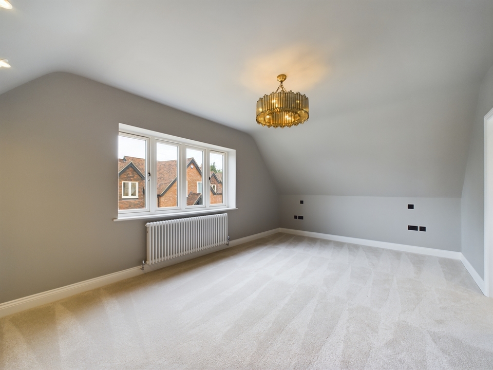 4 bed detached house to rent in Whitchurch, Aylesbury  - Property Image 13