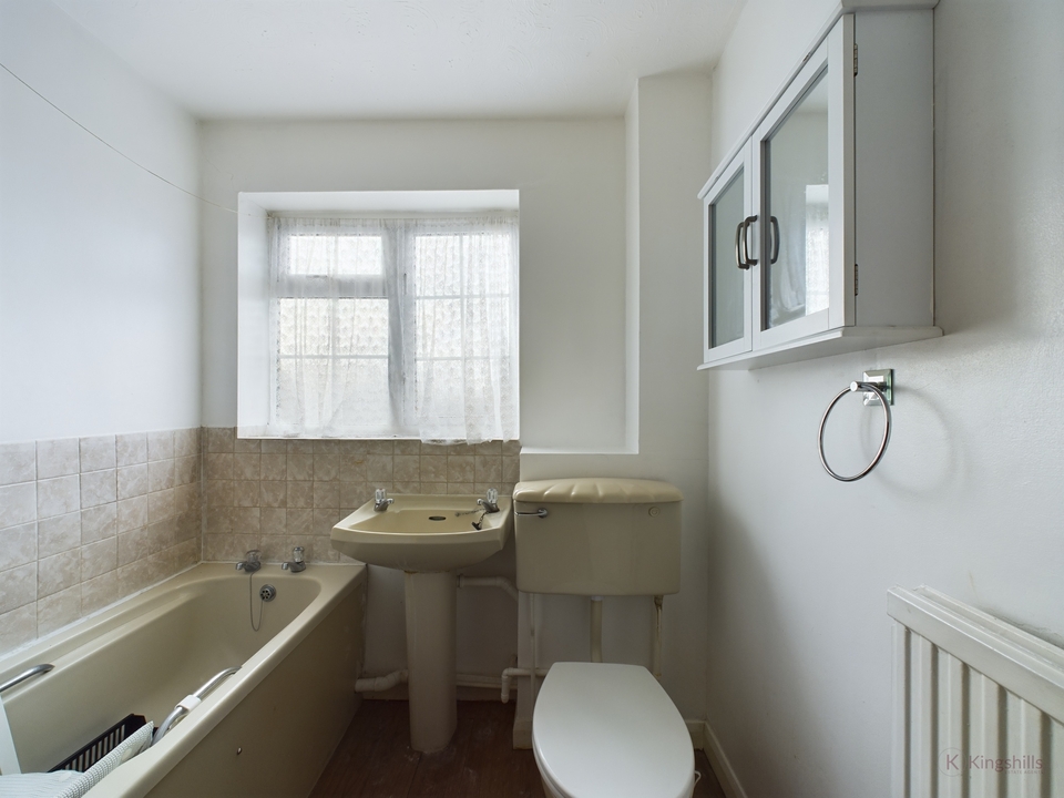 1 bed terraced house for sale in Oldhouse Close, High Wycombe  - Property Image 7