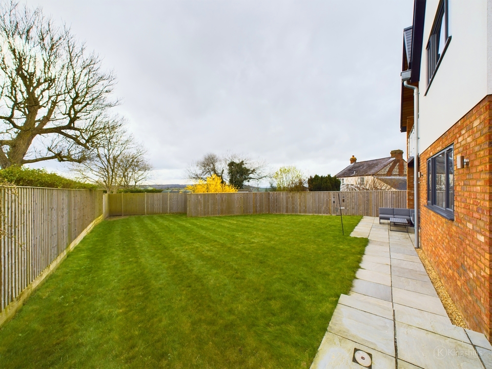 4 bed detached house to rent in Main Road, Princes Risborough  - Property Image 23