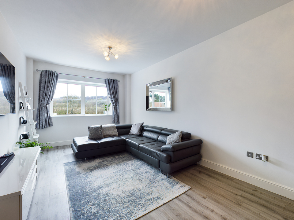 1 bed apartment for sale in The Residence Wycombe Road, High Wycombe  - Property Image 11