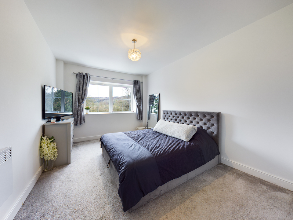 1 bed apartment for sale in The Residence Wycombe Road, High Wycombe  - Property Image 6