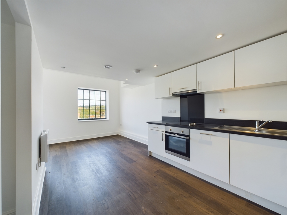 2 bed apartment for sale in Leigh Street, High Wycombe  - Property Image 3