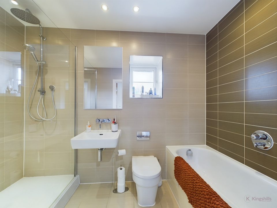 2 bed for sale in Sierra Road, High Wycombe  - Property Image 9